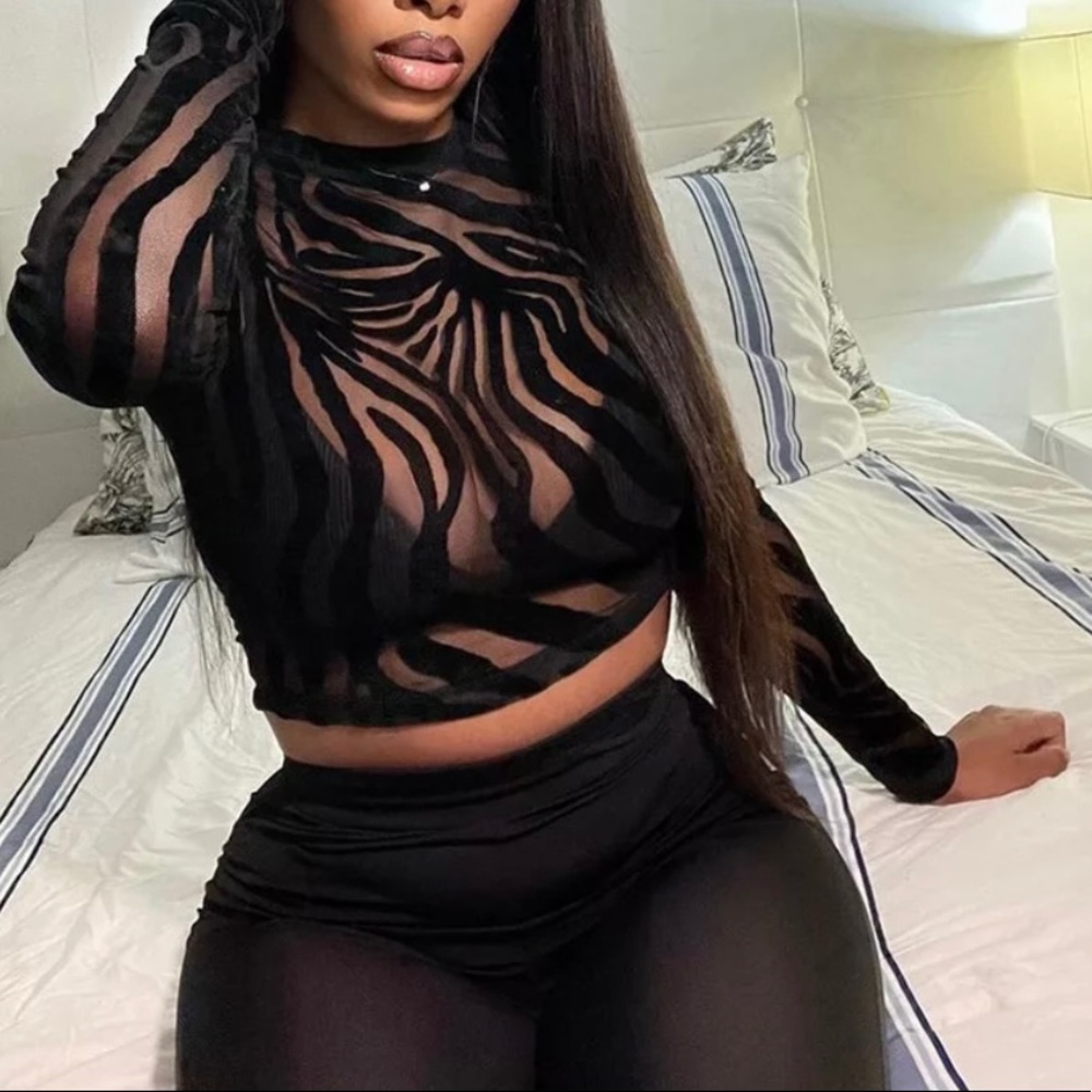 Beautiful long sleeve  CROP TOP